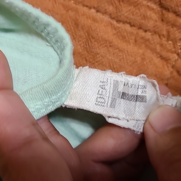 Workout tank top - Picture 3 of 9